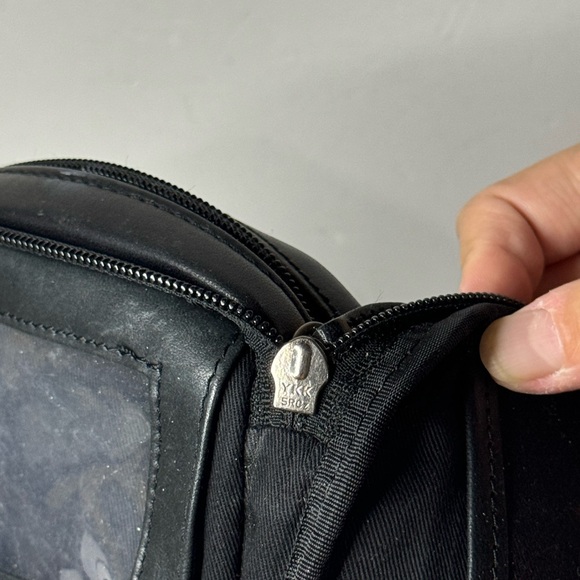 L.L. Bean Vintage Black Leather travel Passport Document organizer wristlet - Picture 8 of 12